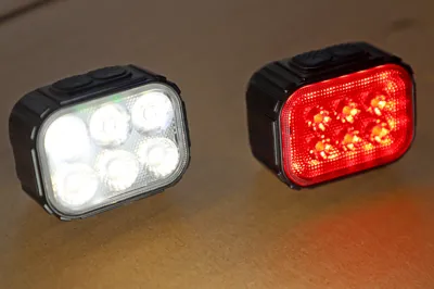 LAMPKA ROWEROWA PRZEDNIA I TYLNA LED MOCNA AKUMULATOROWA DO ROWERU ZESTAW
